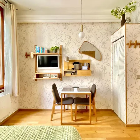 Camparis - - D'hotes Frühstückspension *