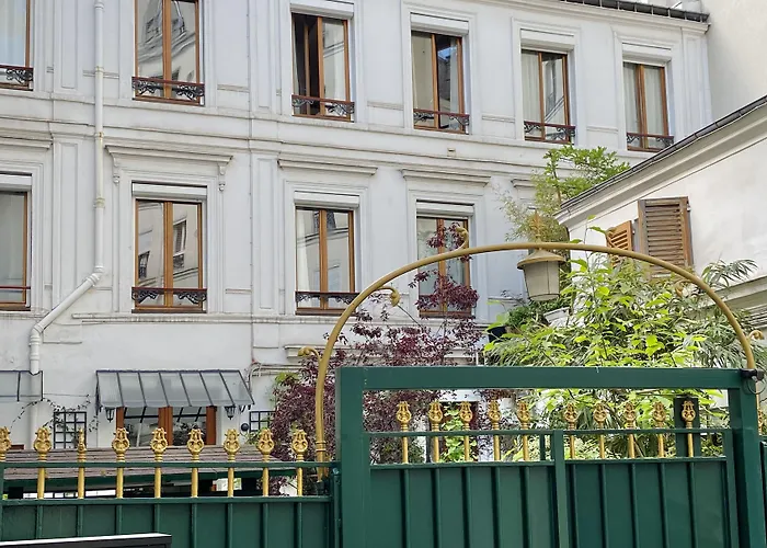 Camparis - - D'hotes 4*