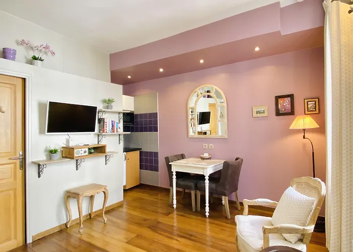 Camparis - - D'hotes 4*