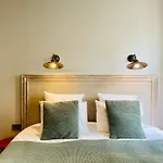 Camparis - - D'hotes 4*
