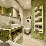 Camparis - - D'hotes 4*