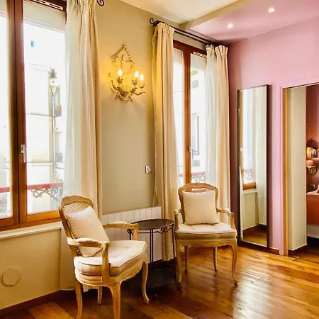 فندق مبيت وإفطار Camparis - - D'hotes 4*
