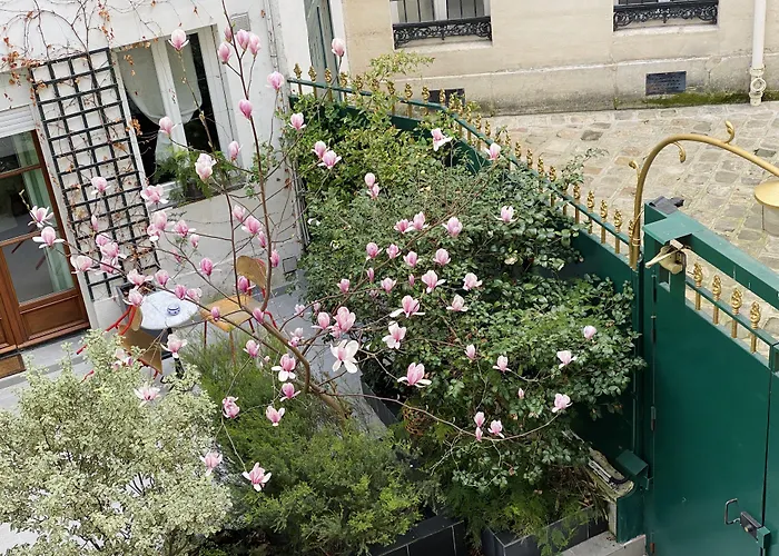Camparis - - D'hôtes 4*